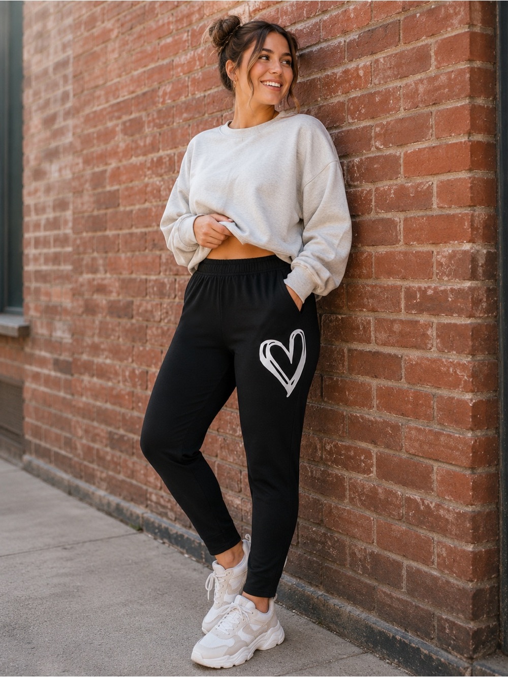 BloomChic Black Heart Graphic Leggings Pants Size 12 NWT